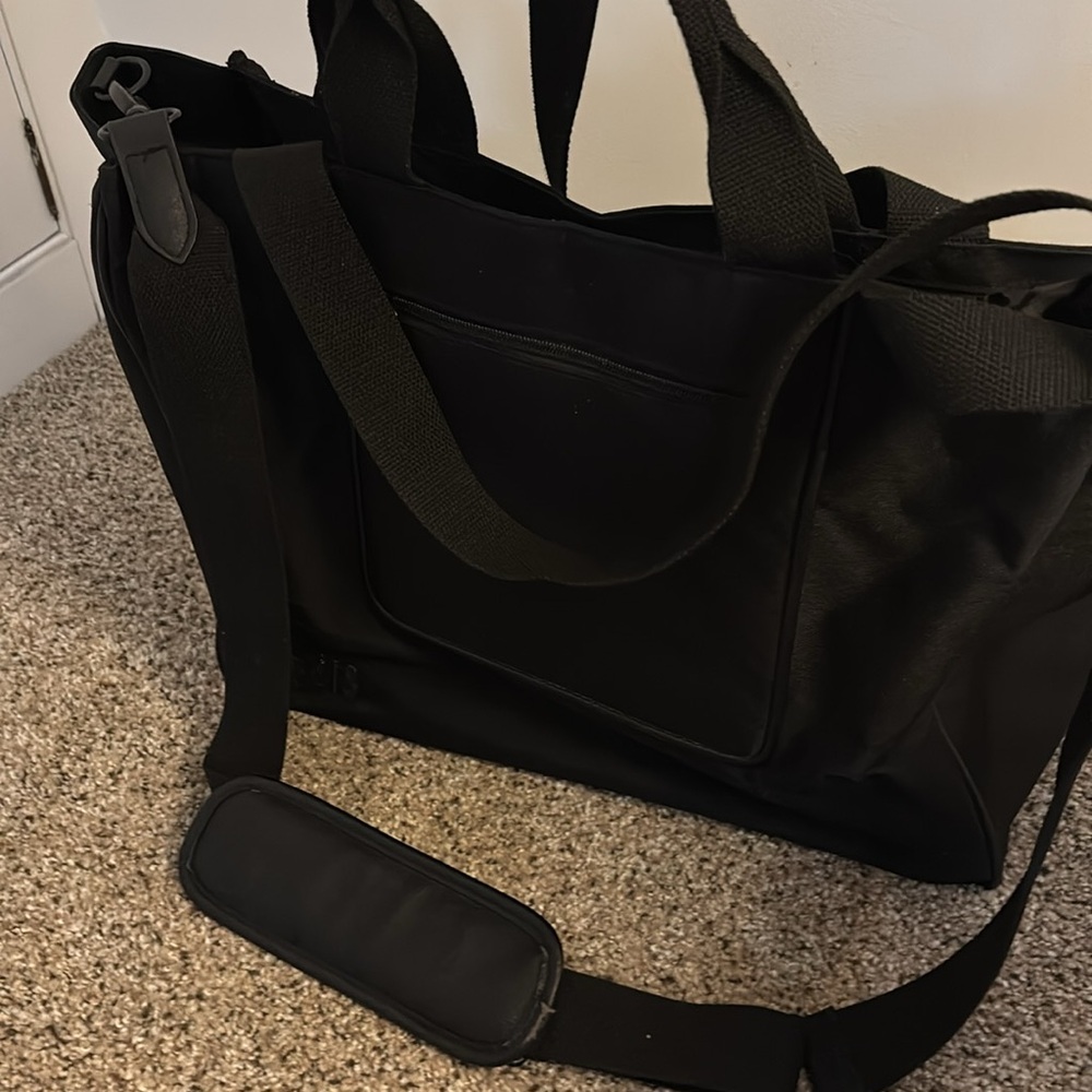 BÉIS east to west travel bag in black - Picture 7 of 12
